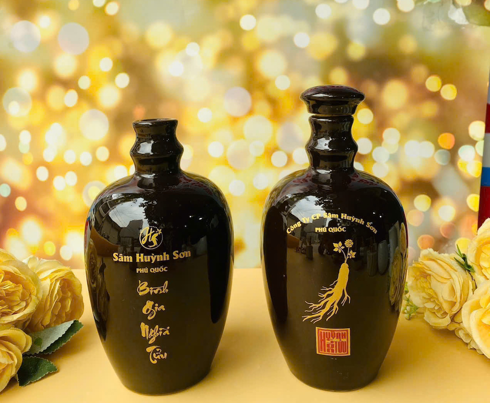 S&acirc;m Huỳnh Sơn Ph&uacute; Quốc: Từ &ldquo;b&aacute;u vật&rdquo; giữa rừng gi&agrave; đến hệ sinh th&aacute;i sản phẩm chăm s&oacute;c sức khỏe to&agrave;n tiện